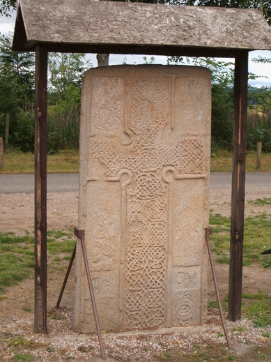 Photo of the Cross carved on the <em>Rodney Stone