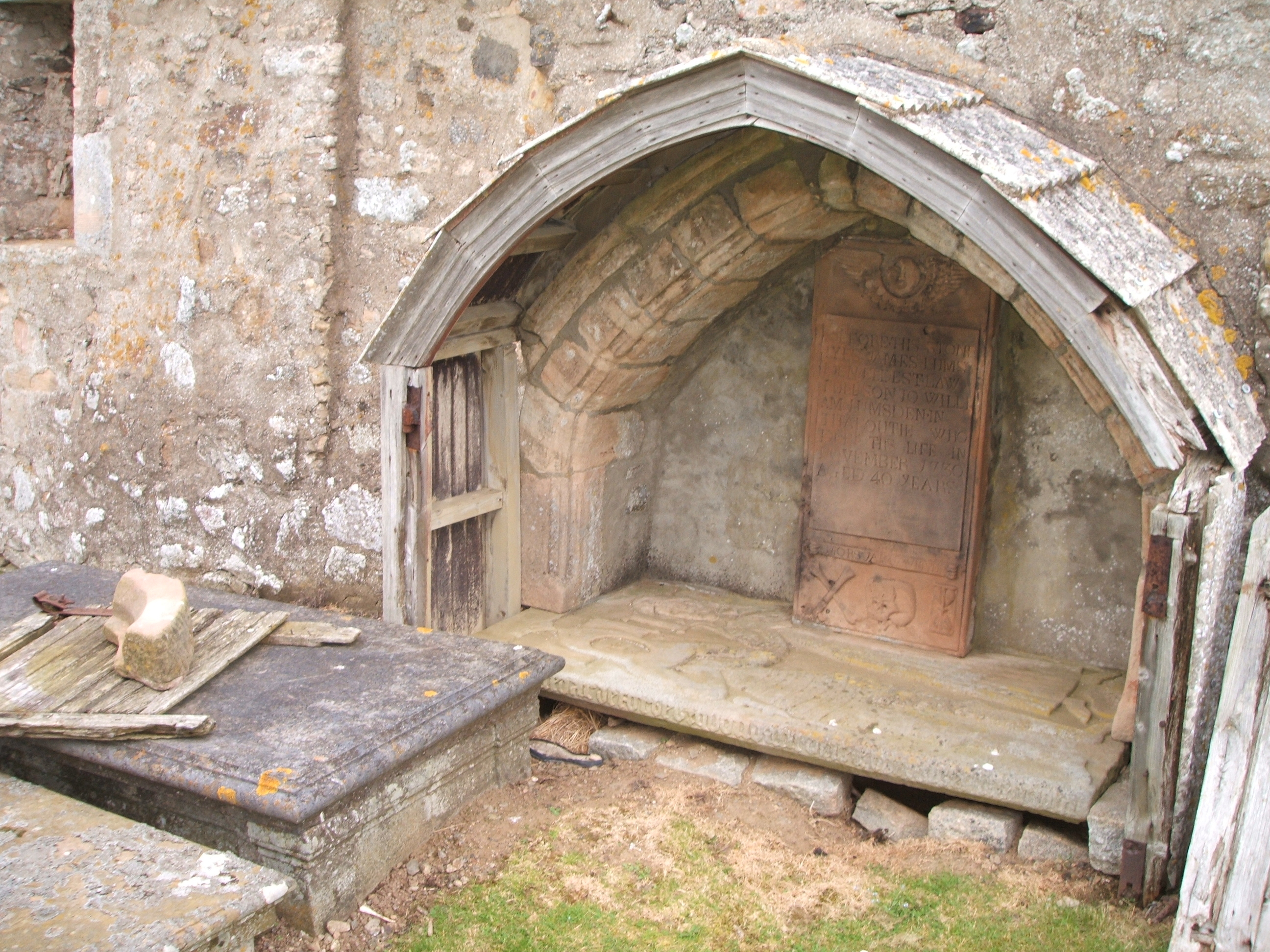 Photograph of a Medieval tomb at Kildrummie.